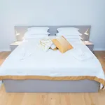 Franco's Spacious - Great Location * سبليت