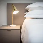 Franco's Spacious - Great Location شقة
