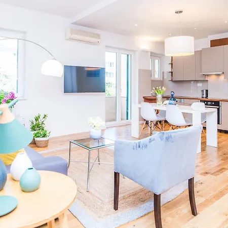 Appartement Franco's Spacious - Great Location